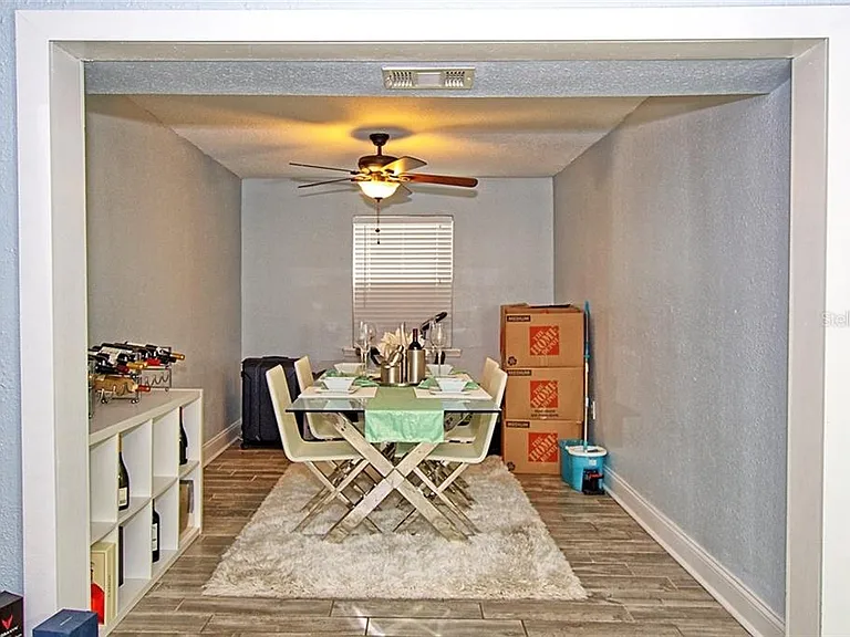 3001 E Jefferson St — Photo 28
