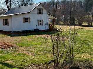 5140 Vogler Rd, Pfafftown, NC 27040