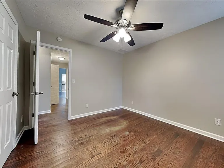 1298 Sierra Ridge Pl — Photo 11