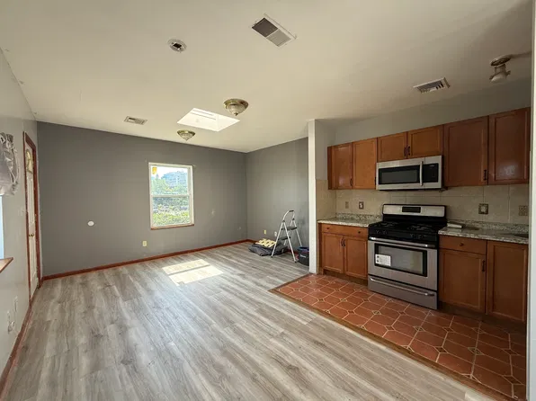 32 Lewis Ave #2A, Jersey City, NJ 07306