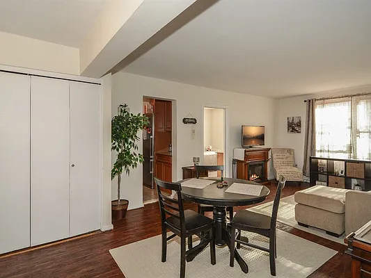 Sold by Robert E. Hill  | media 2