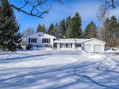 12586 Woodside Dr, Chesterland, OH, 44026