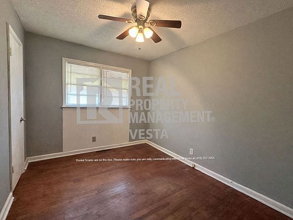 5th image of 1843 Canterbury Rd
