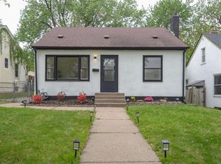 1459 Maywood St, Saint Paul, MN 55117