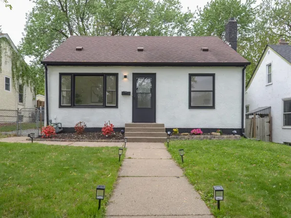 1459 Maywood St, Saint Paul, MN 55117