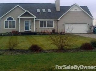 9093 Tuttle Hill Rd, Willis, MI 48191