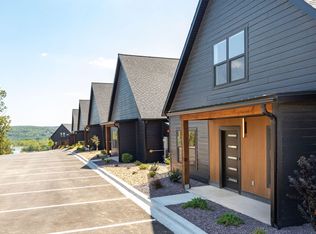 197 Poolside Pass #29, Hollister, MO 65672