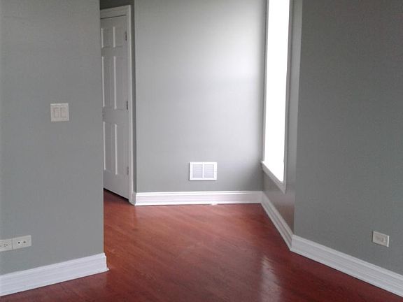 4th image of 2650 W Washington Blvd APT 3