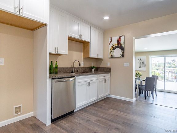 4th image of 4169 Donna Ave