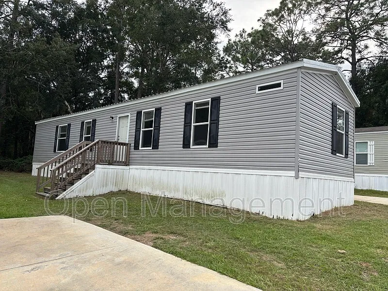 2 bed, 2.0 bath, 960 sqft, $1,195 — Photo 2