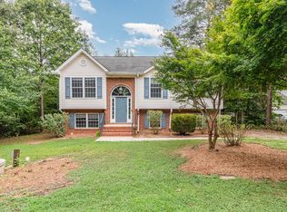223 Estate Dr, Ruther Glen, VA 22546