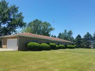 2350 N County Line Rd, Watervliet, MI 49098