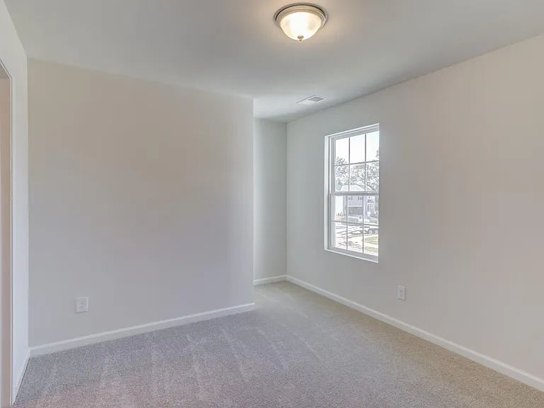 820 Bellewood Gardens Dr — Photo 33