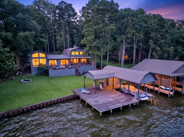 136 King Andrew Ct, Scroggins, TX 75480
