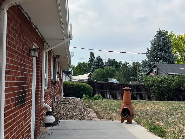 Patio
Clay burner