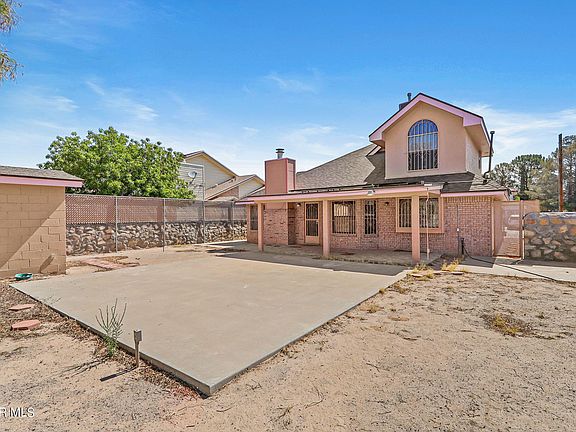 3rd image of 1525 Cezanne Cir