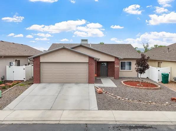 3037 Red Pear Dr, Grand Junction, CO 81504