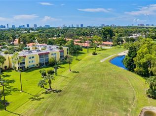 1057 Forest Lakes DR #307, NAPLES, FL 34105