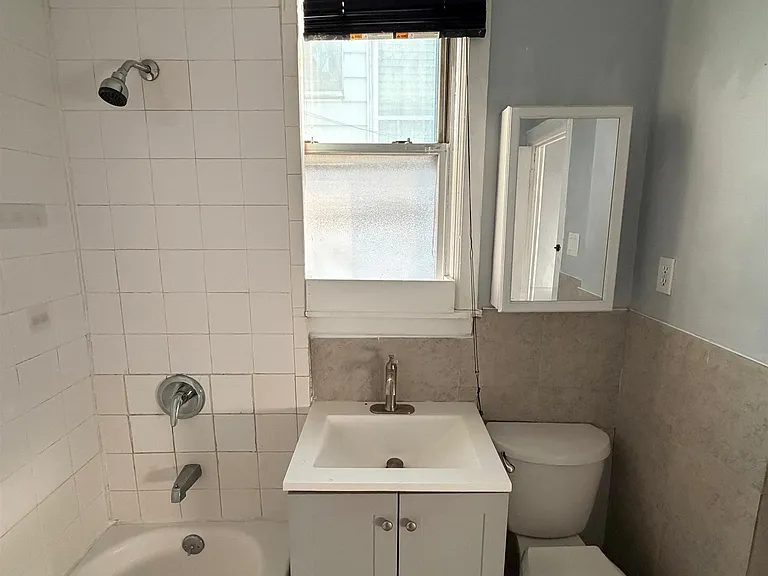 329 Columbia Ave #1 — Photo 5