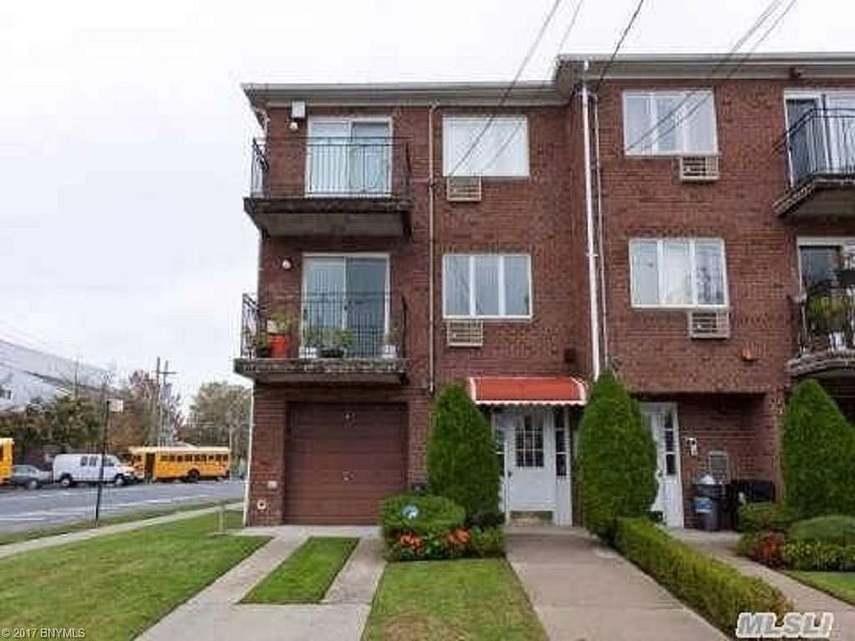 1st image of 7949 Seaview Ave #H2
