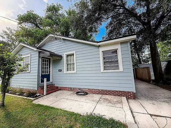 5217 Sunderland Rd, Jacksonville, FL 32210