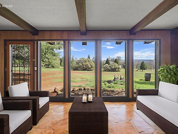 2nd image of 5040 Wilson Hill Rd