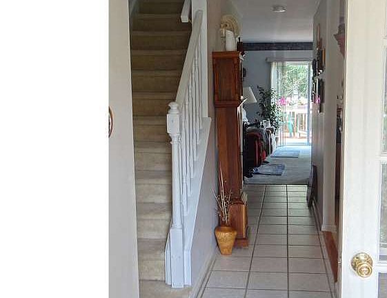 2nd image of 322 Allens Ln #850