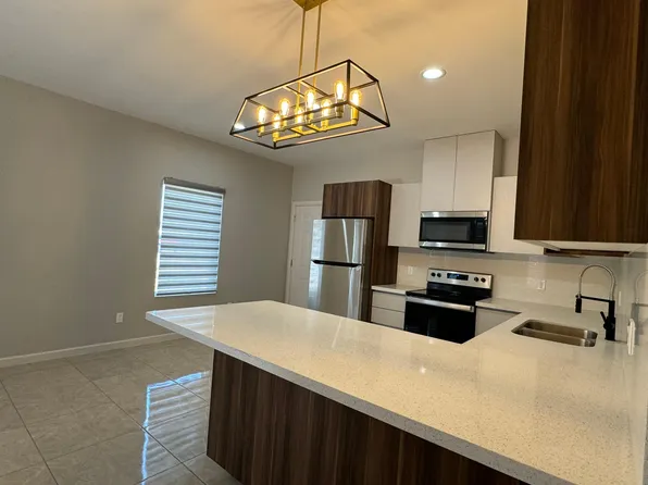 (undisclosed Address), Mission, TX 78572