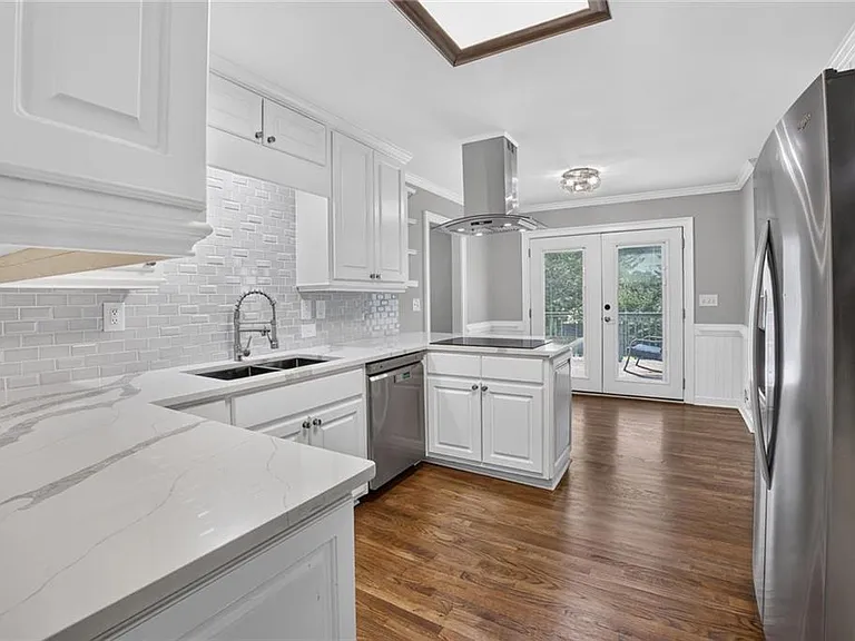 2982 Northbrook Dr — Photo 16