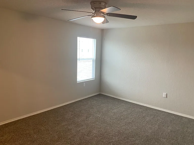 5606 Willow Breeze — Photo 35