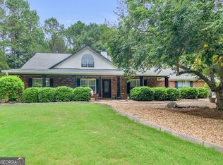 219 Riverbrook Ct, McDonough, GA 30252