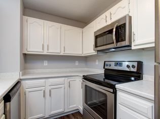 3650 Morris Farm Dr APT 1C, Greensboro, NC 27409