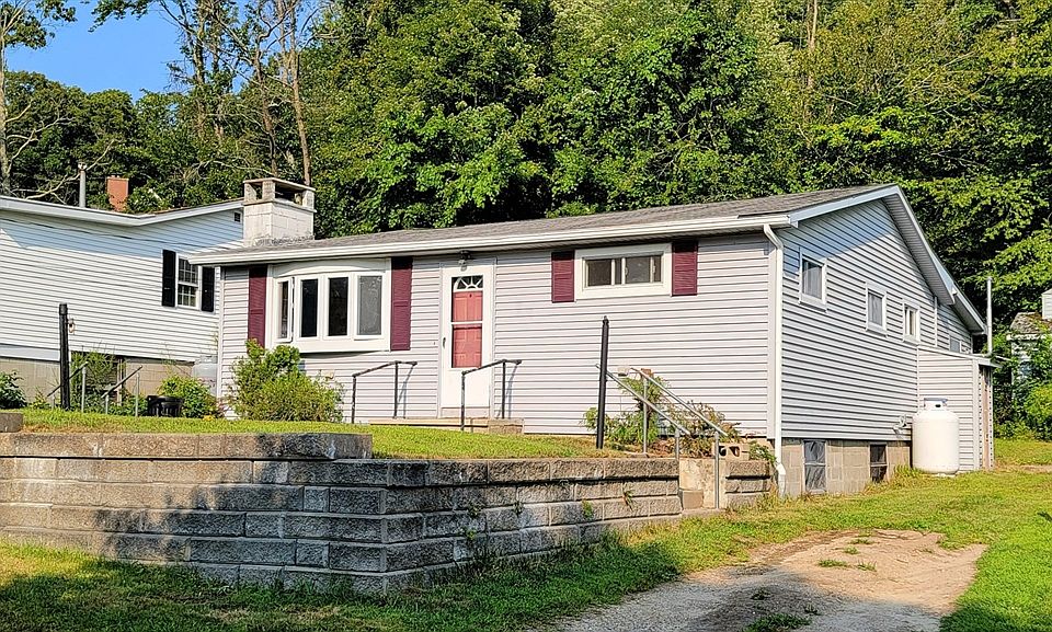 1st image of 27 Richie Rd