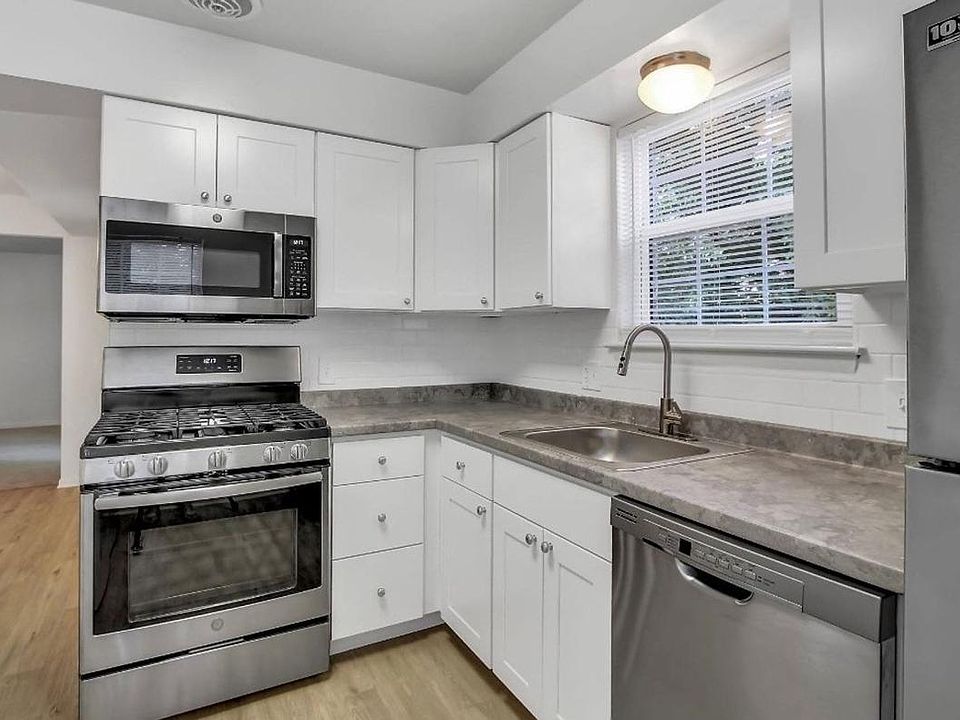 Signature Kitchen Style- Shown here in the three-bedroom floor plan