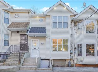 120 Pendleton Pl #1, Staten Island, NY 10301
