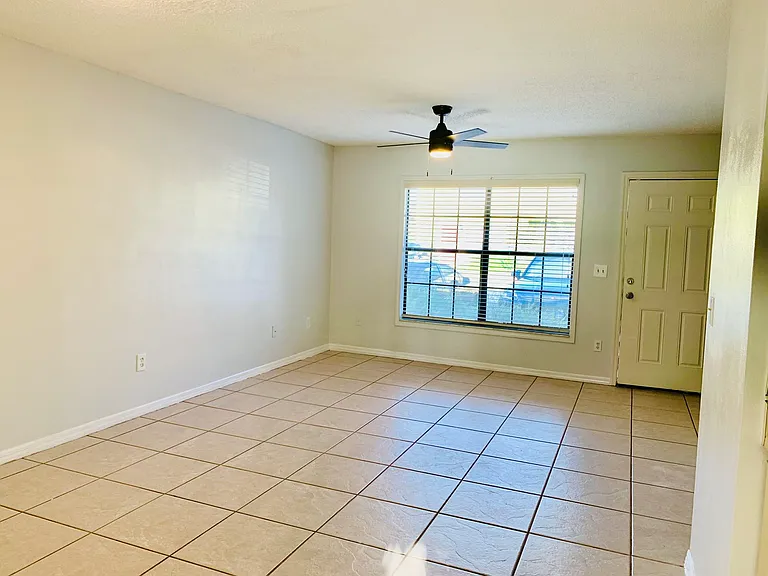 3212 Oak Lawn Pl — Photo 6
