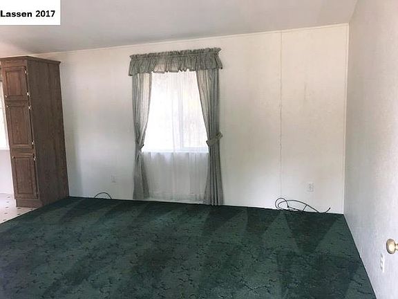 4th image of 490 S Lassen St Space 9