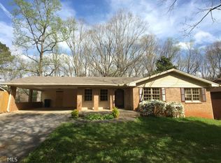 6968 Knollwood Dr, Morrow, GA 30260