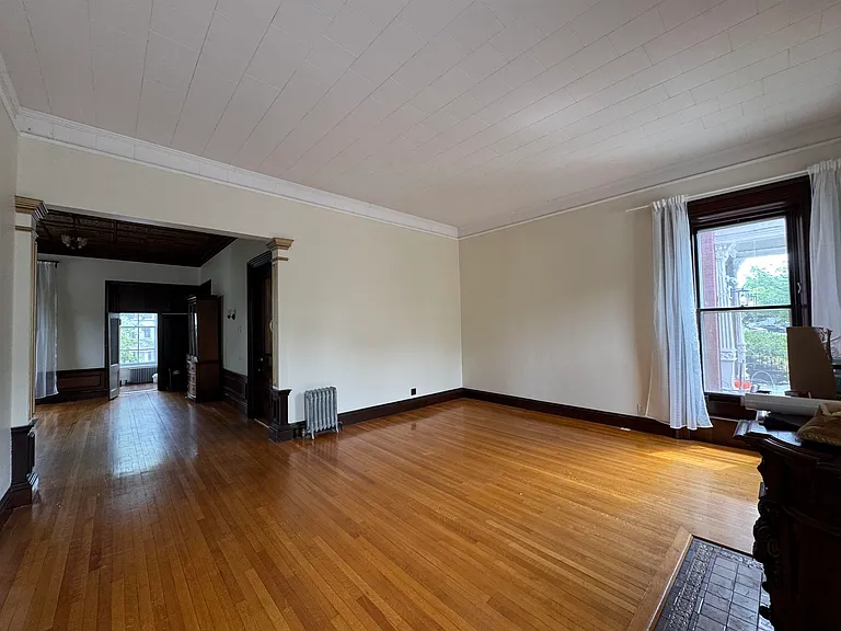 241 Middle St #1 — Photo 7