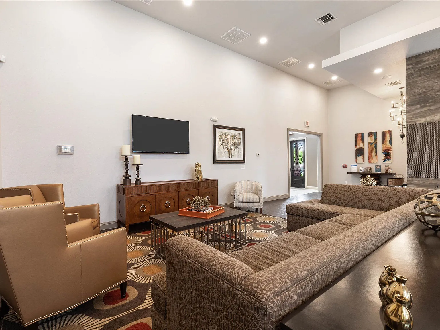 Enclave at Hometown — Photo 4