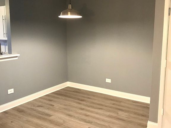 3rd image of 160 Dunteman Dr APT 301
