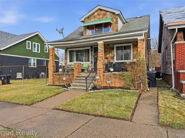 8311 Olympia St, Detroit, MI 48213