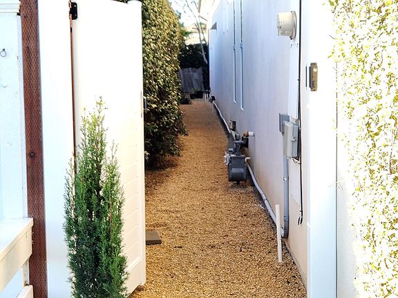 Private walkway to Cottage.
