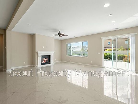 4th image of 39157 Hidden Creek Ln