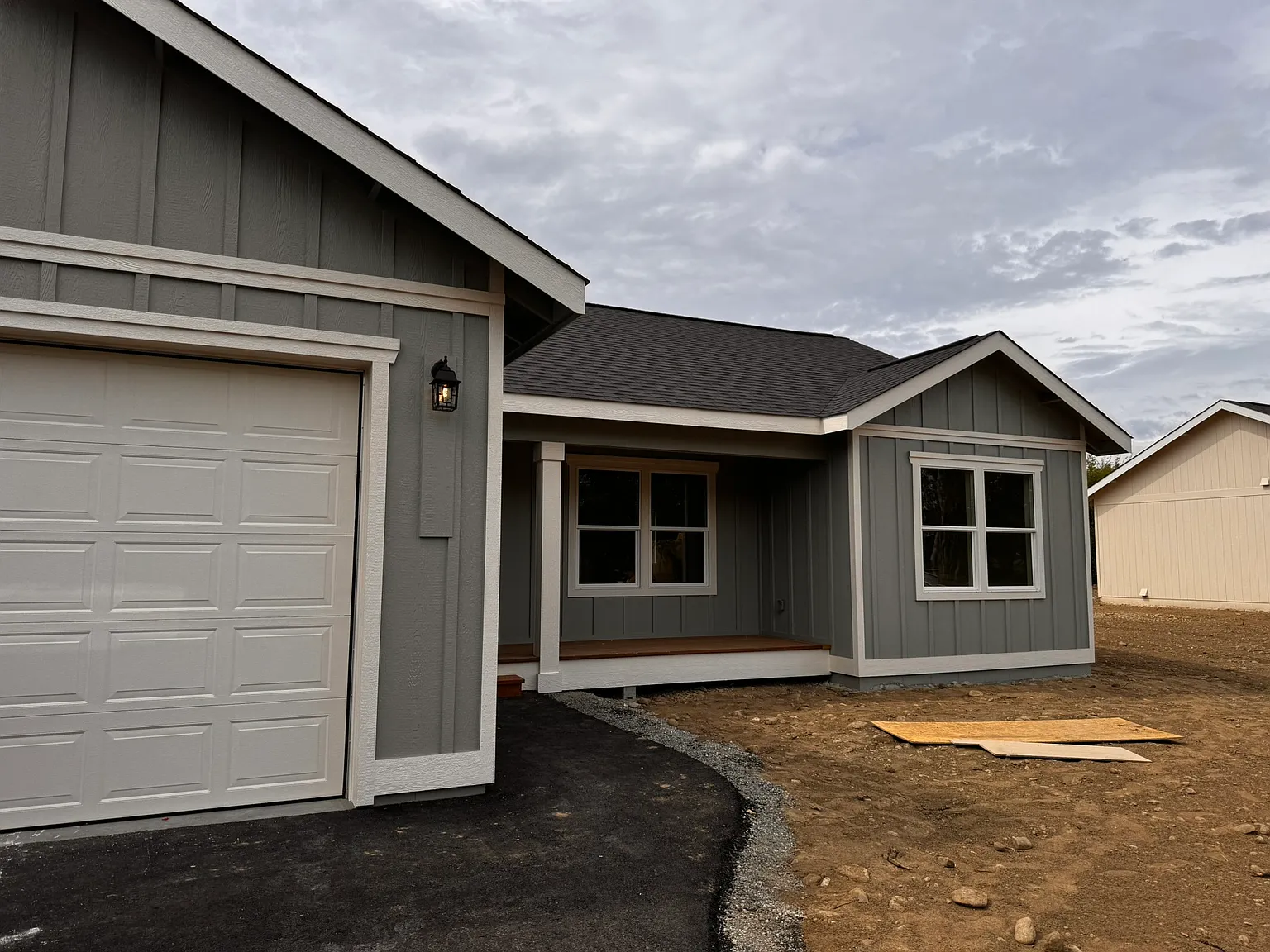 3 bed, 1264 sqft, $2,950 — Photo 1