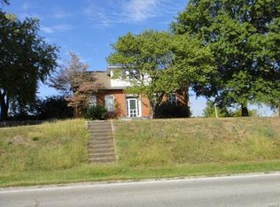 8415 State Route 160, New Baden, IL 62265