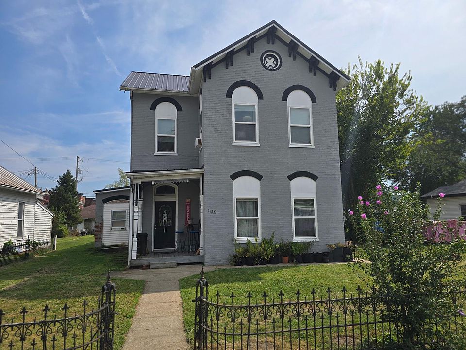 1st image of 109 S Walnut St