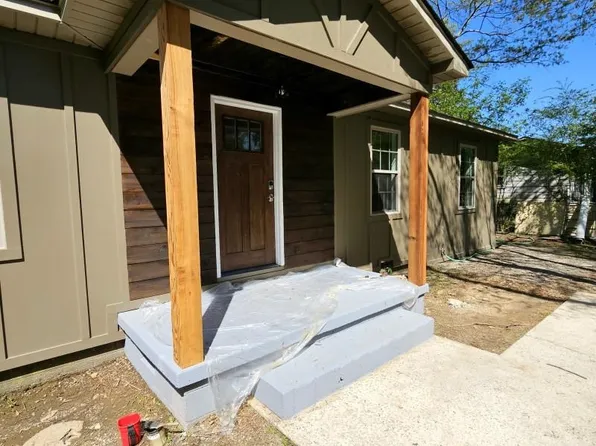 329 Henry Dr, Cullman, AL 35057