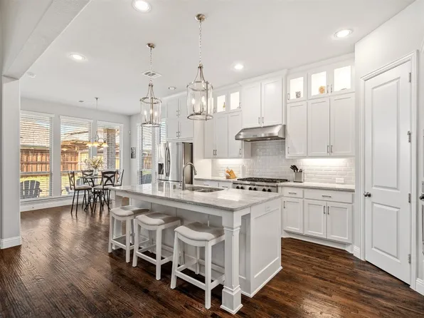 8324 Richmond, The Colony, TX 75056