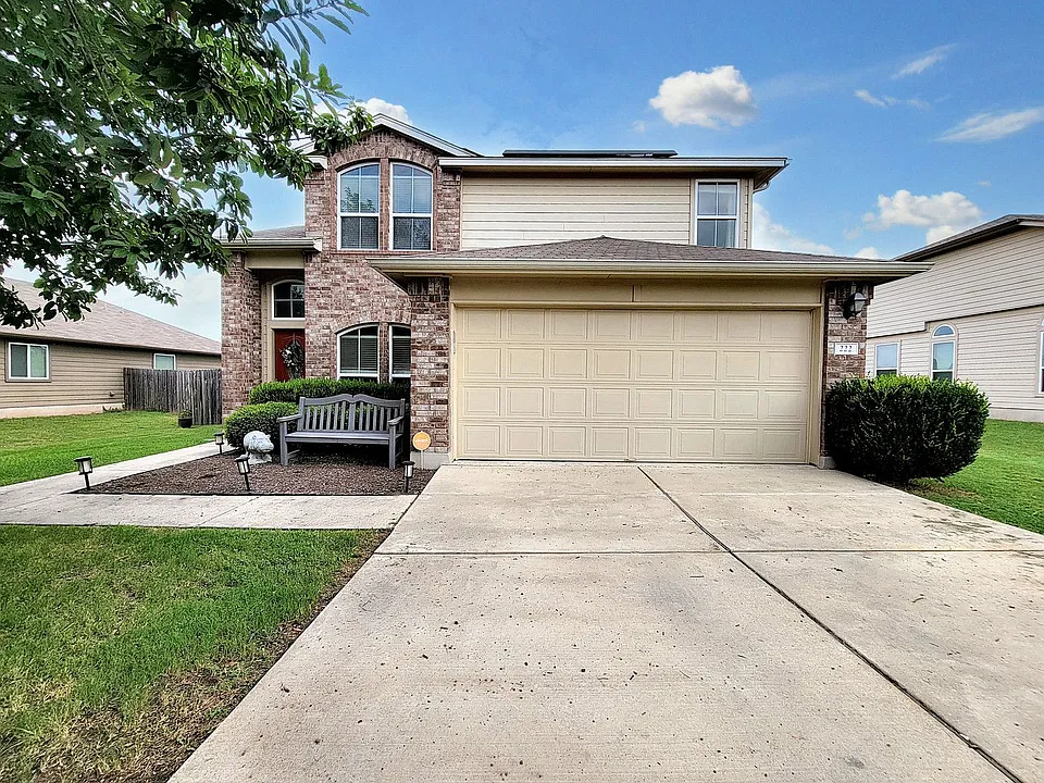 222 Frio River Trl